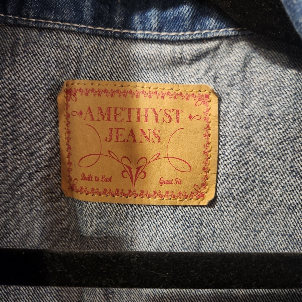 Amethyst Jeans Multicolor Cat Art Denim Vest - Picture 3 of 4